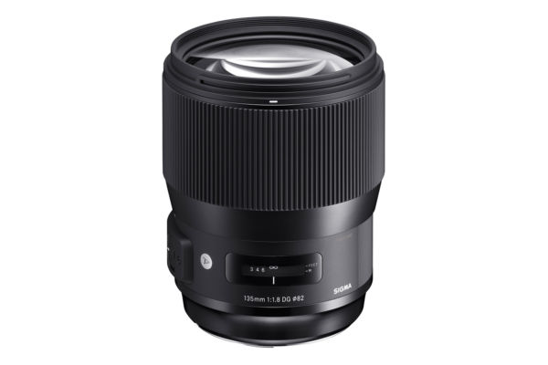 Sigma 135mm F1.8 DG HSM Art Sigma 135mm F1.8 DG HSM Art